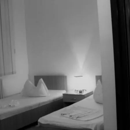 Guest house Happy Mara